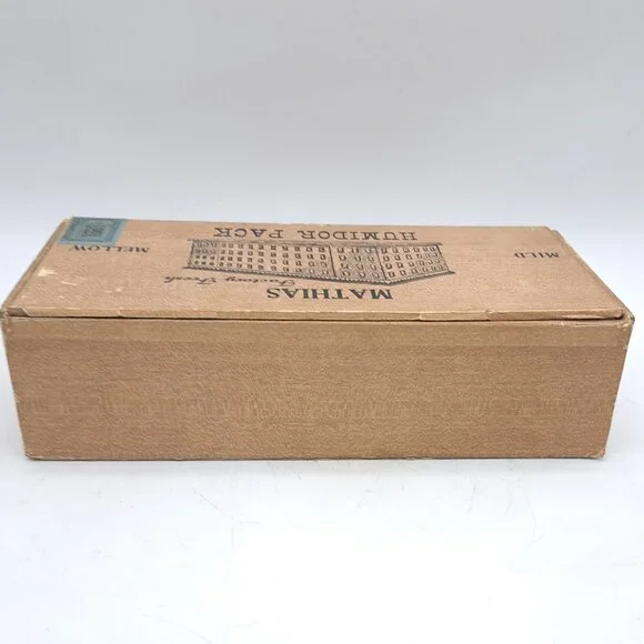 Mathias Humidor Pack Cigar Box - Picture 6 of 10